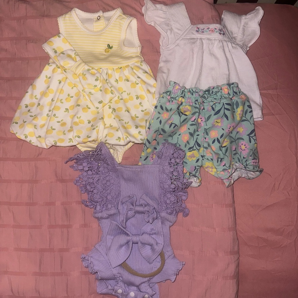 baby outfit bundle ( 3 outfits )